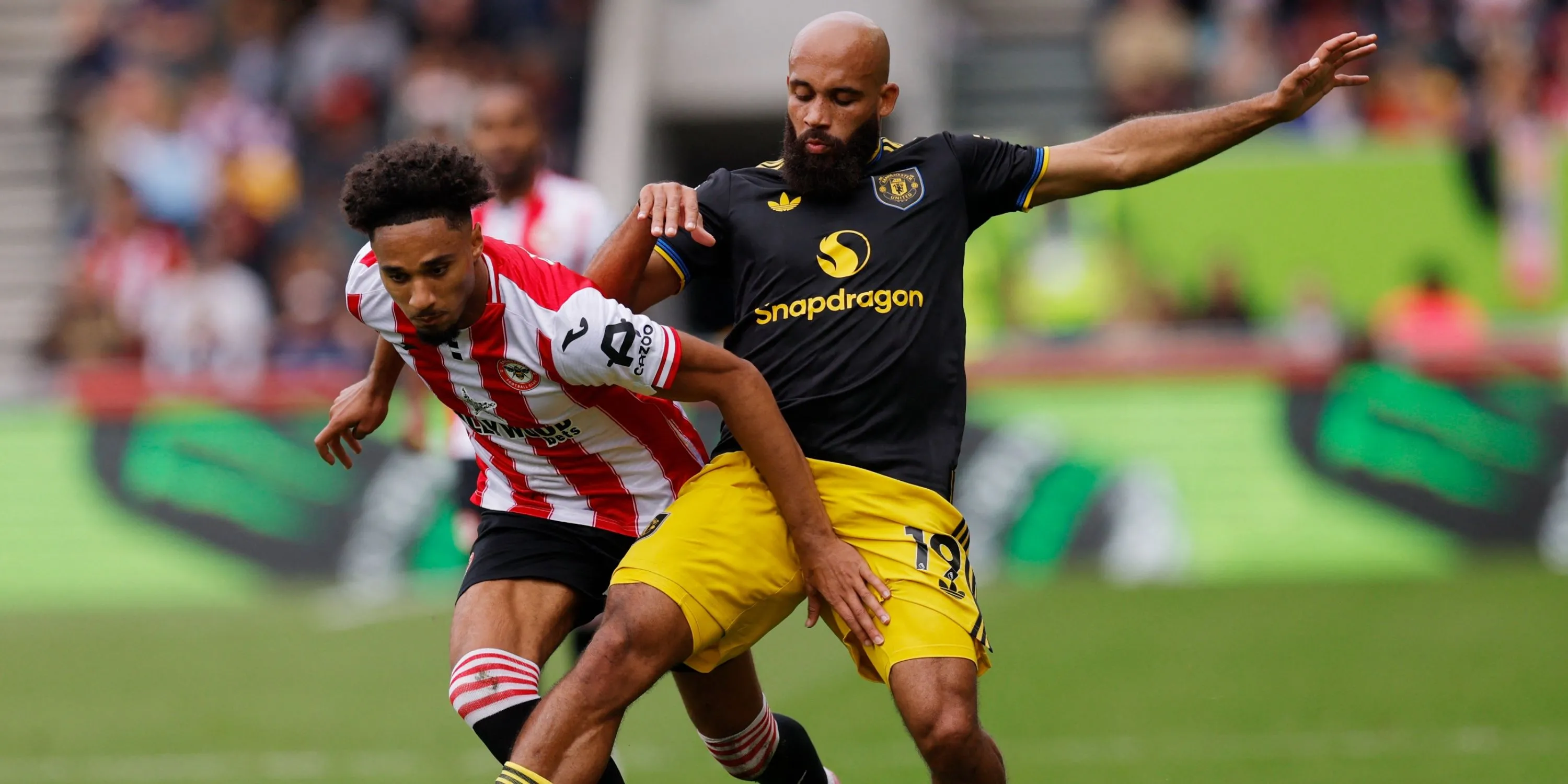 Kevin Schade trong trang phục Brentford thi đấu ở Premier League